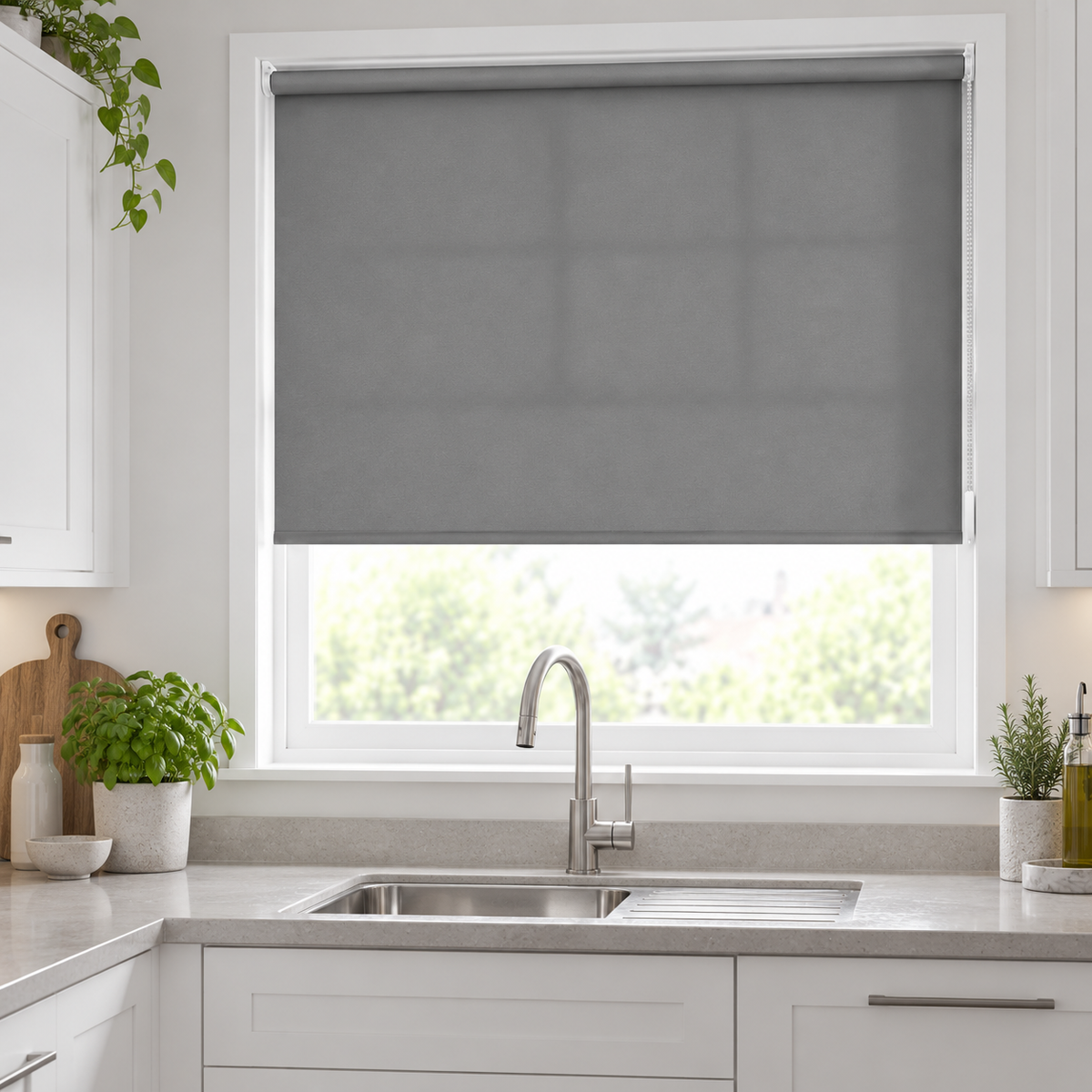 Classic Daylight Roller Blind – Pebble Mid Grey